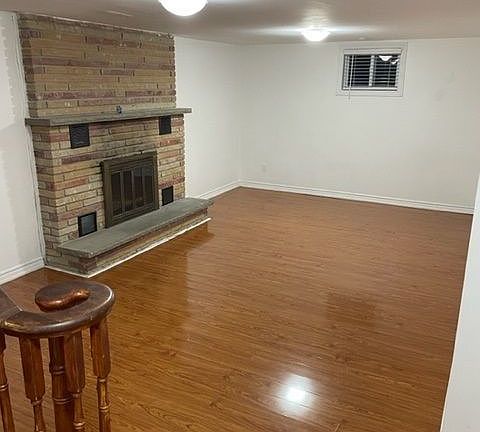 3rd image of 43 Montjoy Cres
