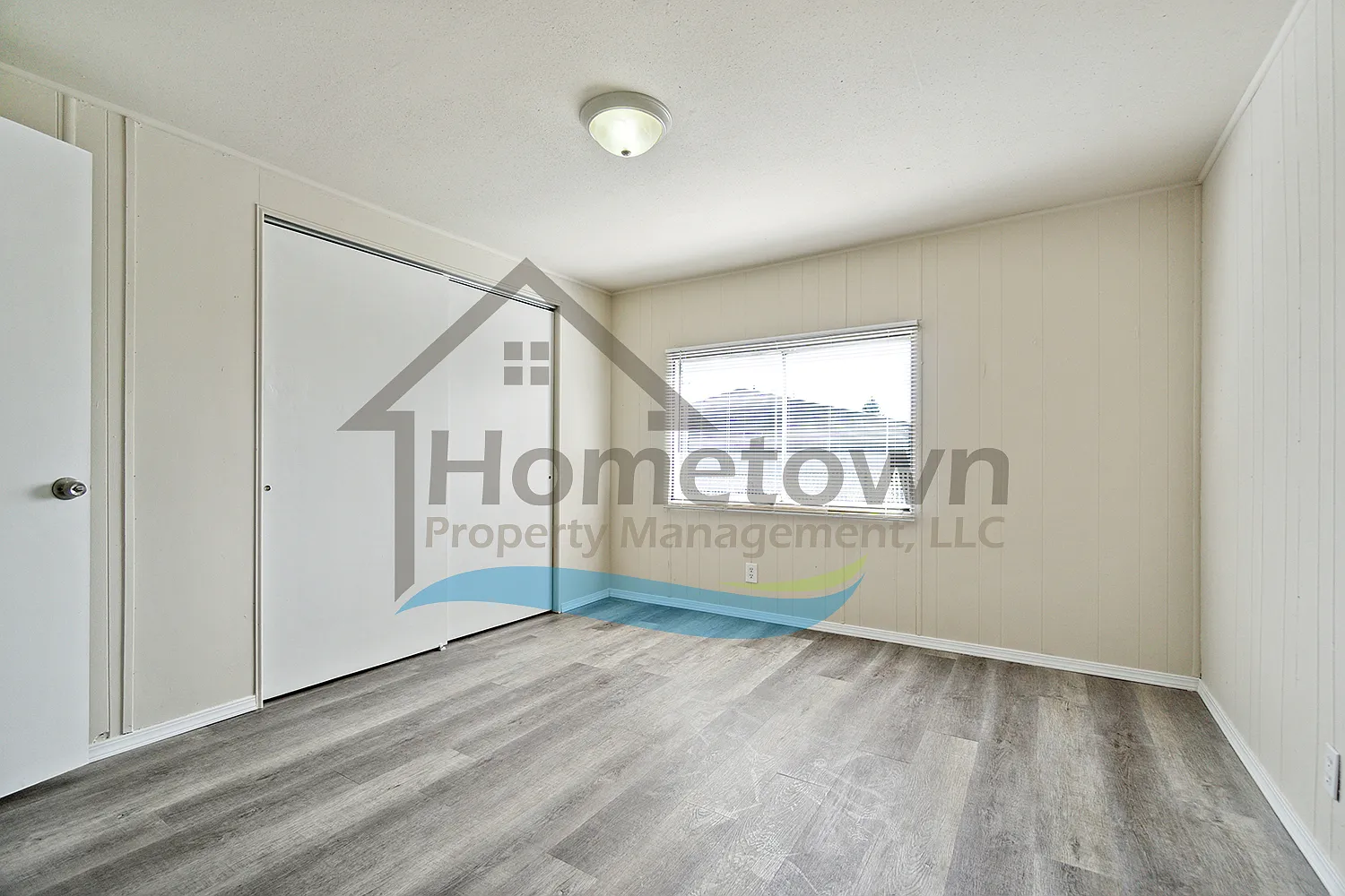 2 bed, 924 sqft, $1,200 — Photo 3