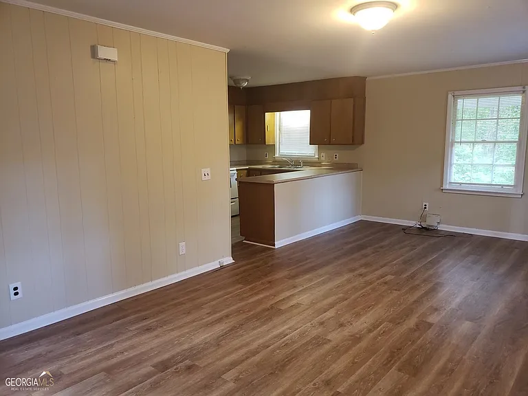 418 Country Club Rd — Photo 5