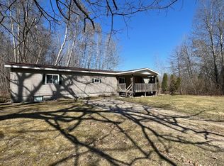 118 Welch Rd, Houghton Lake, MI 48629