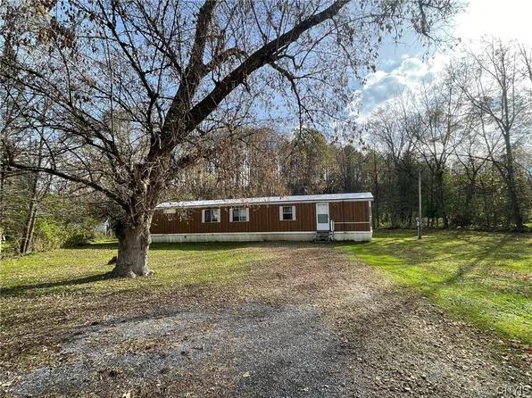 7248 Creek Rd, Oneida, NY 13421
