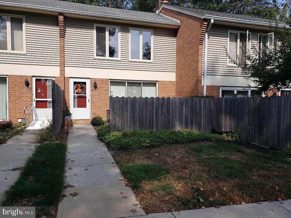 1st image of 71 Gunning Ln #26