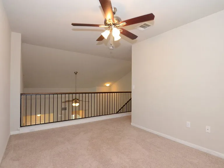360 Purple Martin Ave — Photo 20