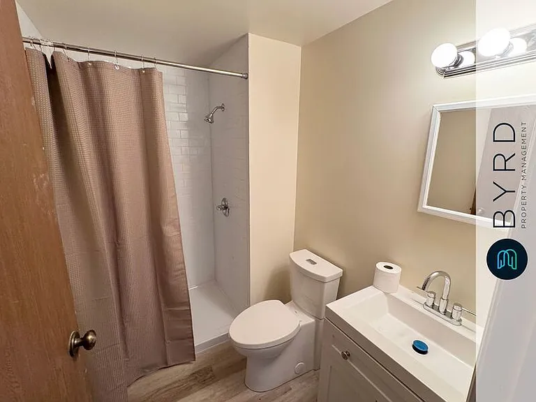 2411 Carriage Creek Rd — Photo 15