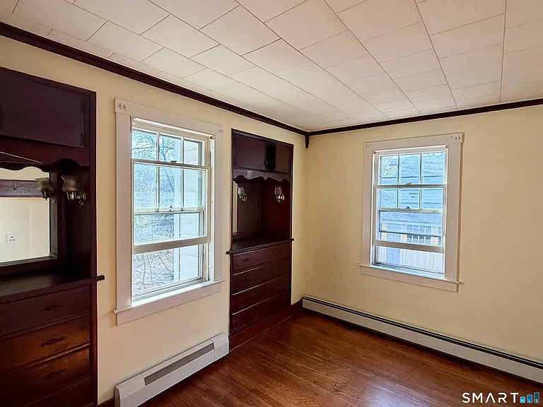 23 Farnham Ave #2 — Photo 5