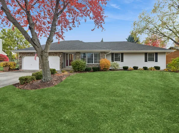 570 Ozier Dr, Batavia, IL 60510