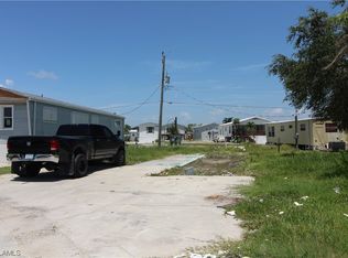 82 Emily Ln, Fort Myers Beach, FL 33931