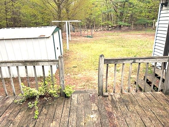 5th image of 316 Floyd St
