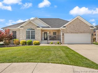 3104 Island Ct, Jeffersonville, IN 47130