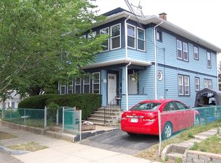 2 Four Windsor Rd, Quincy, MA 02171