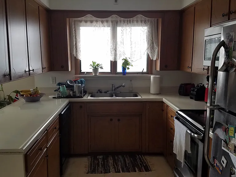 1919 3rd Ave NE #1 — Photo 5