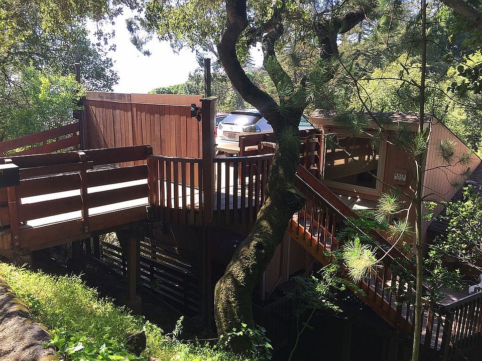 Private Downslope among tree