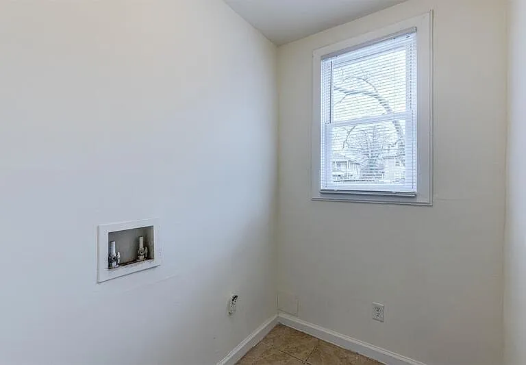 2922 Noble Ave #A — Photo 21