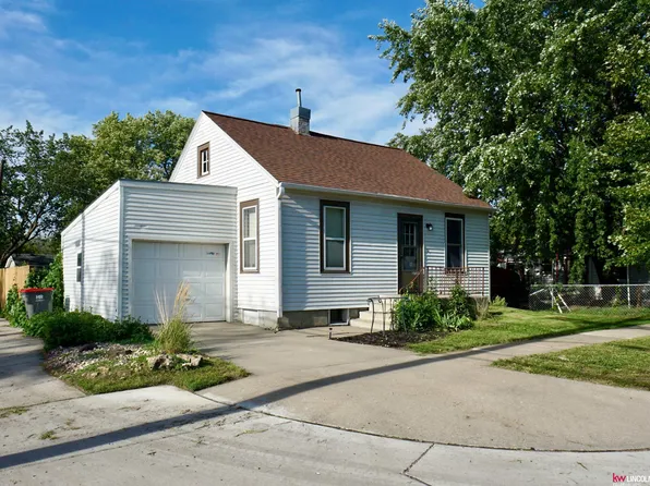 2728 Potter St, Lincoln, NE 68503