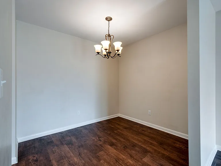 514 N Petway St — Photo 13