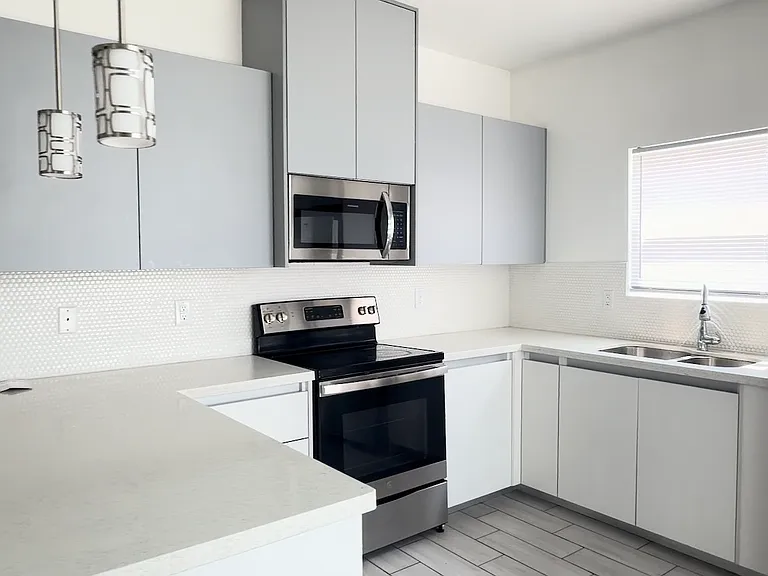 1625 W Marlin St #2 — Photo 12