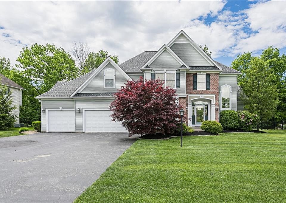 1st image of 107 Jewelberry Dr
