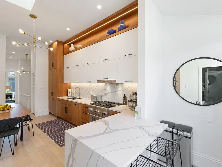 3428 22nd St — Photo 30