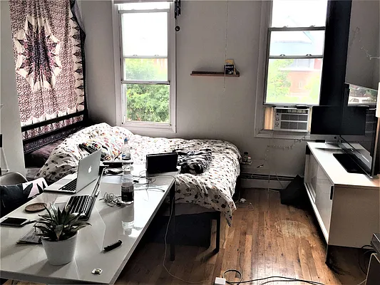 Rented by RBM Management | media 2