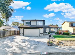 390 Claridge Ct, Vacaville, CA
