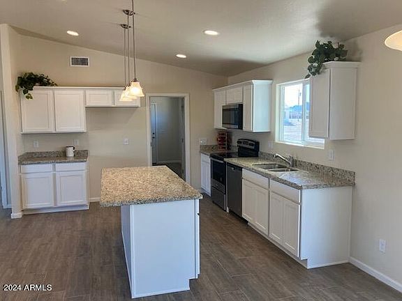 5th image of 31918 N 221st Drive