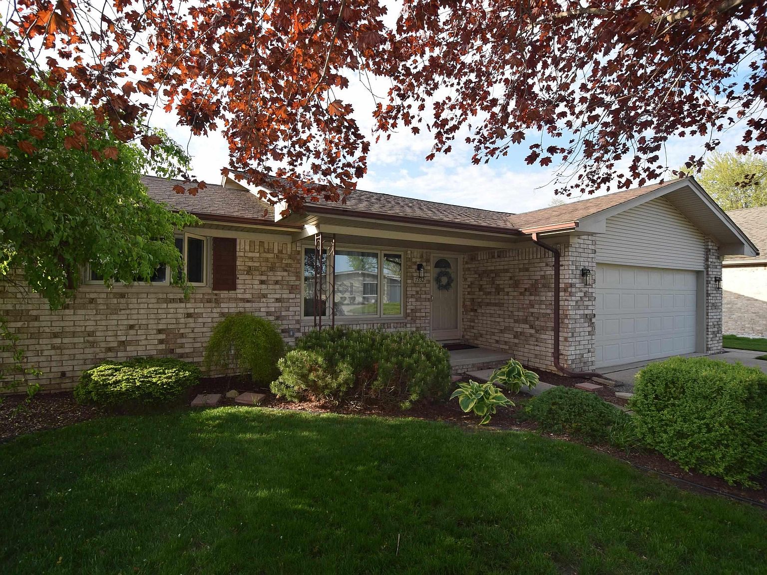 7332 Aqua Isle Dr, Algonac, MI 48001 | Zillow
