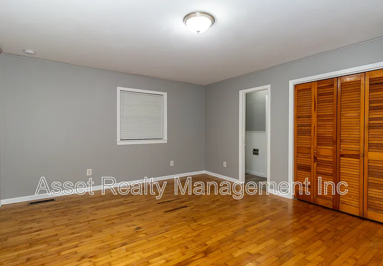630 Colonial Dr — Photo 44