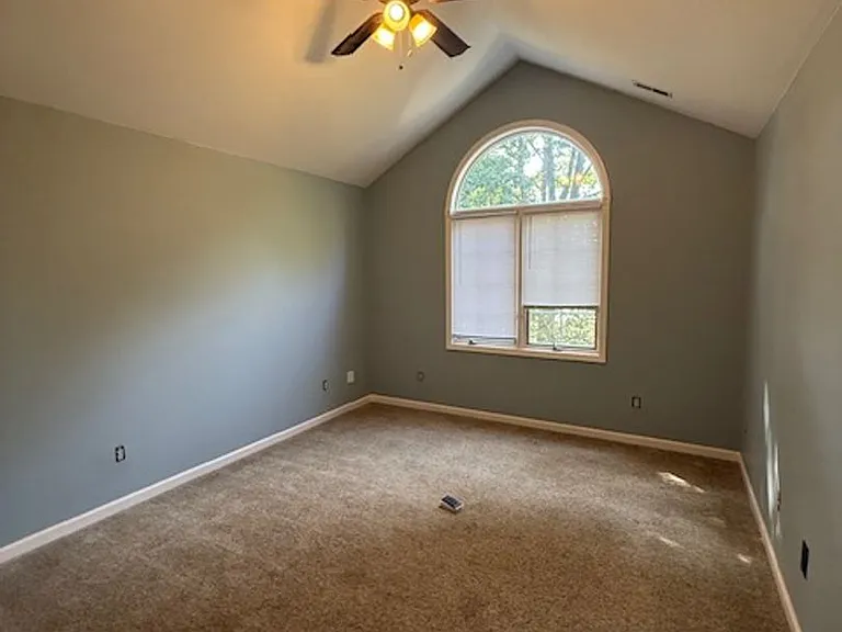 5820 Iron Bridge Rd — Photo 15