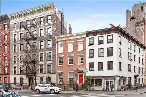 Rented by Compass | media 16