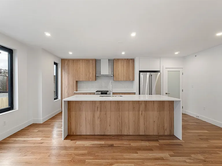 6 Gen Devine Way #2 — Photo 3