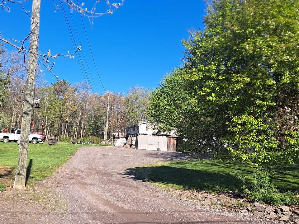 2nd image of 11 Park Ridge Dr