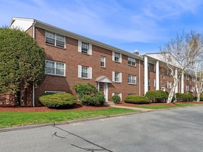 68 Preston St APT 9D, Wakefield, MA, 01880