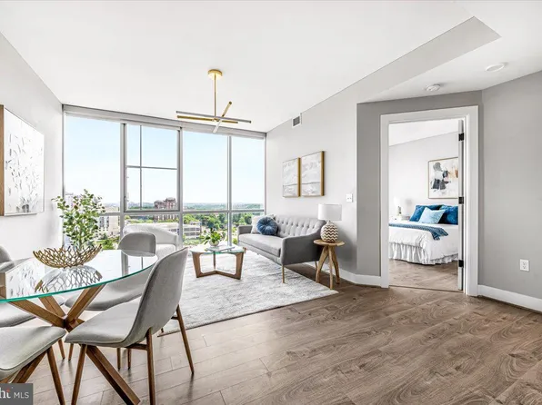 930 Rose Ave Unit 1802, Rockville, MD 20852