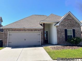 8028 Rocky Trail Ave, Baton Rouge, LA 70820