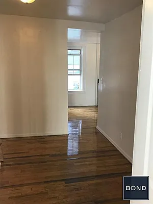 Rented by Bond New York | media 25