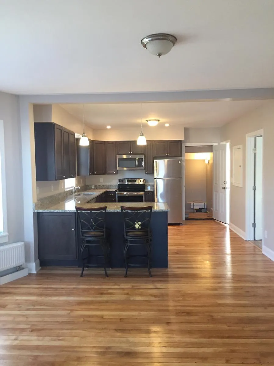 kitchen./dining - 8 Clinton St