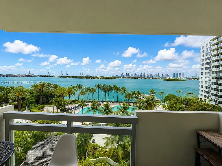 1500 Bay Rd #718S — Photo 1