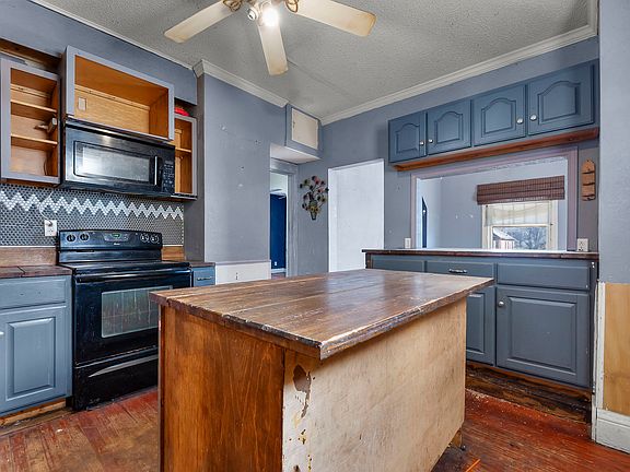 5th image of 27 N Hanover St