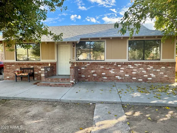 19361 E Spencer Street, Black Canyon City, AZ 85324