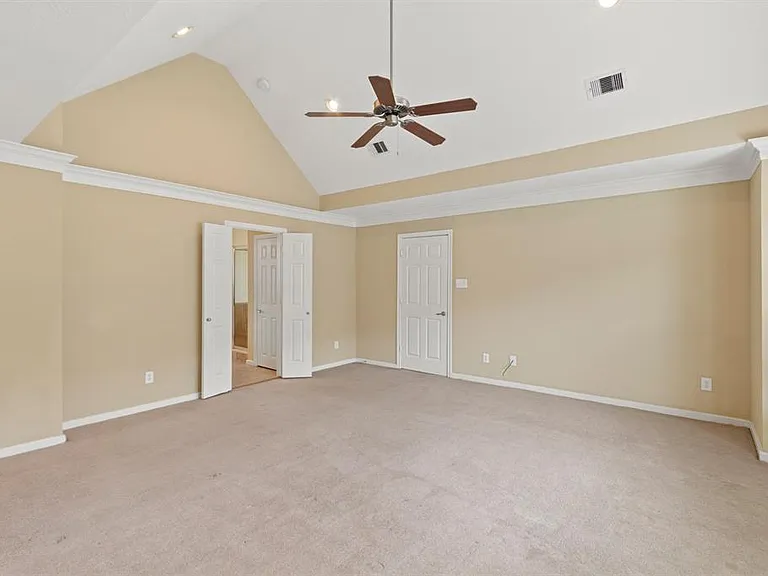 5734A Kansas St — Photo 22