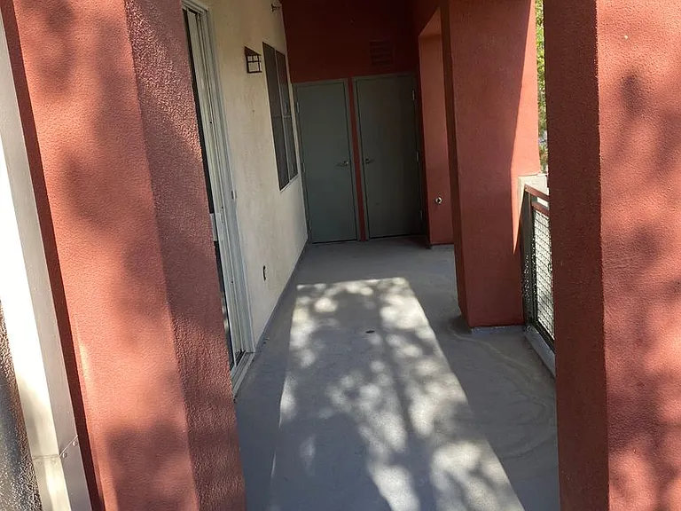 27 E Agate Ave #203 — Photo 10