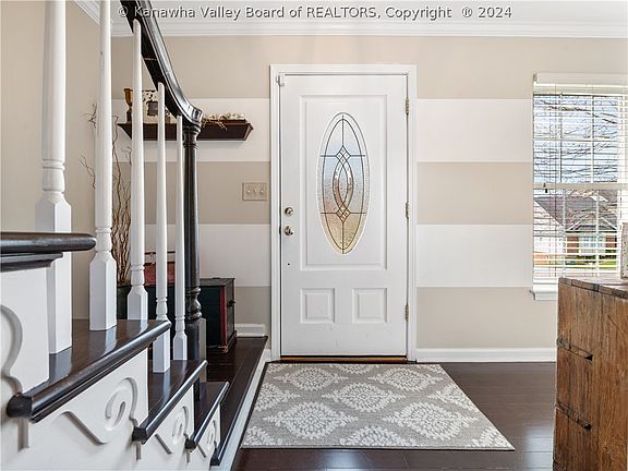 4th image of 79 Rockcrest Dr