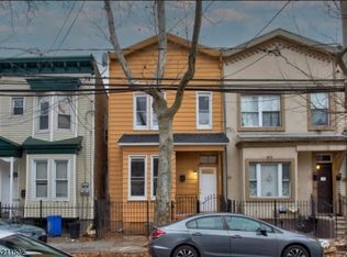 92 Garside St, Newark, NJ 07104