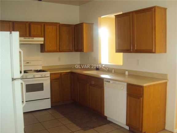 4th image of 6419 Jackrabbit Run Ave