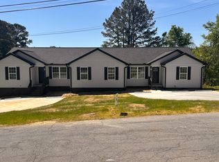 102 Downing St #A, Dalton, GA 30721