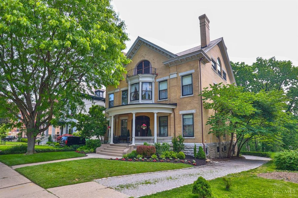 Real estate listing image