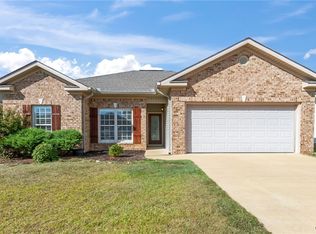 5204 Easton Ln, Northport, AL 35475