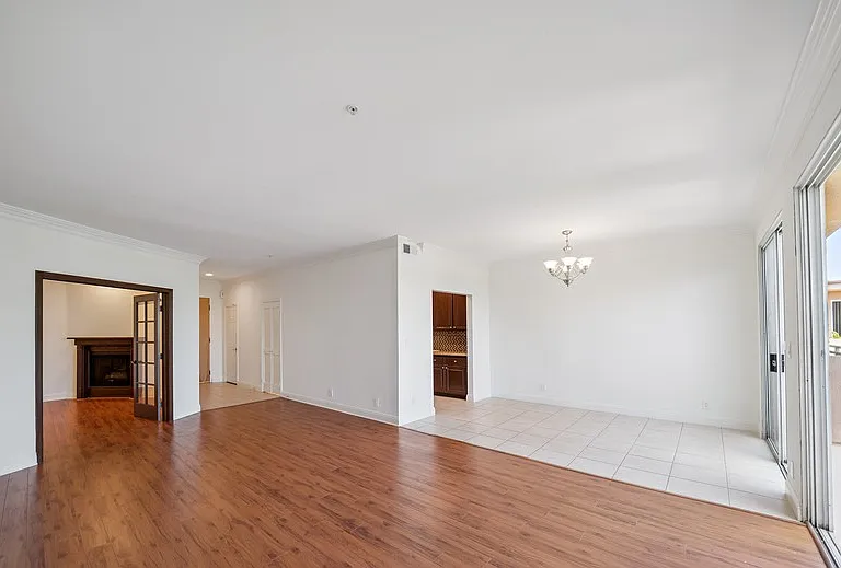 1508 Greenfield Ave — Photo 1