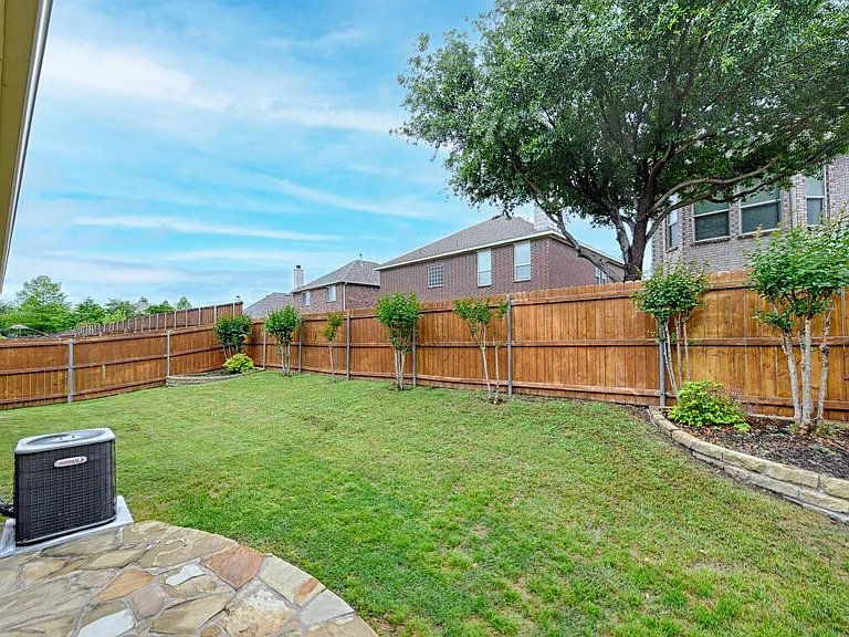 728 Mandalay Bay Dr — Photo 23