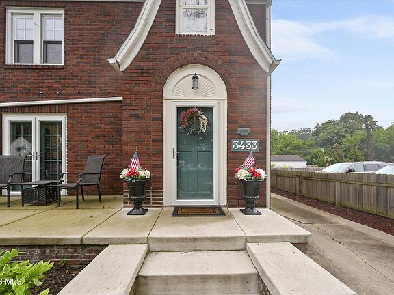4th image of 3433 Aldringham Rd